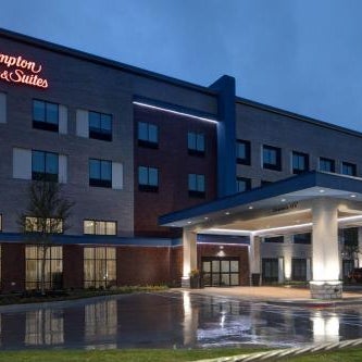 Hampton Inn & Suites by Hilton Farmers Branch Dallas