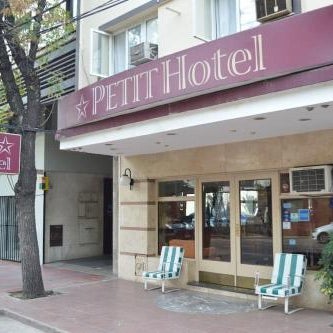 Hotel Petit Thumbnail