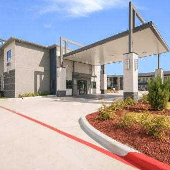 Americas Best Value Inn & Suites Northeast Houston I-610 Thumbnail