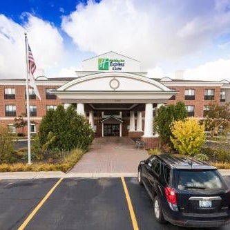 Holiday Inn Express Hotel & Suites Grand Blanc By IHG Thumbnail