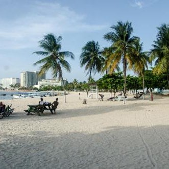Sandcastles Beach Suites Thumbnail