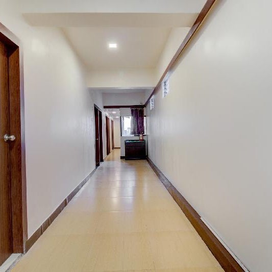 Hotel Della Comfort near Ambreshwar Shiv Mandir, Ambernath