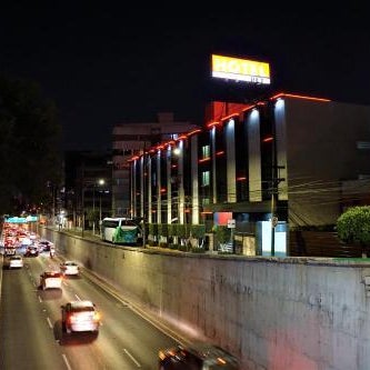 Hotel Del Rey Thumbnail
