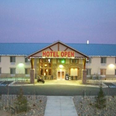 A Riverside Inn Travelodge by Wyndham Thumbnail