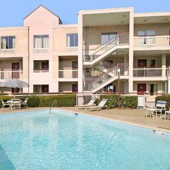 Days Inn by Wyndham Atlanta/Southlake/Morrow Thumbnail