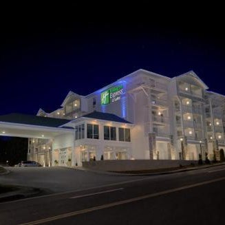 Holiday Inn Express Pigeon Forge  Sevierville By IHG Thumbnail