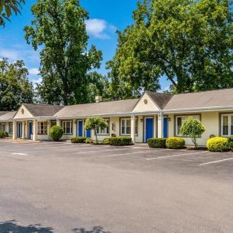 Rodeway Inn Poughkeepsie Thumbnail