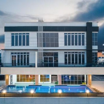 Aveon Hotel Thumbnail