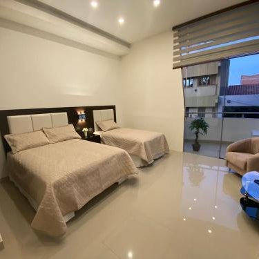 HOTEL INNOVA