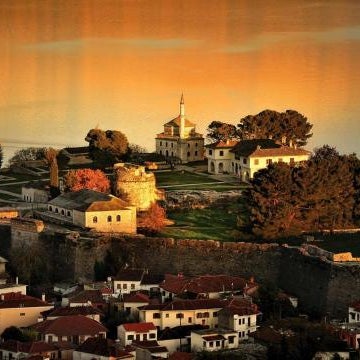 KAMARES Historic Boutique Hotel & Spa