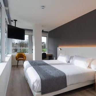 Hotel Distrito Oeste Thumbnail