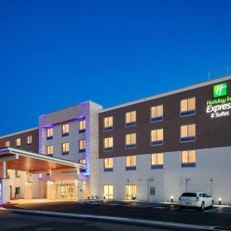 Holiday Inn Express and Suites Medford By IHG Thumbnail