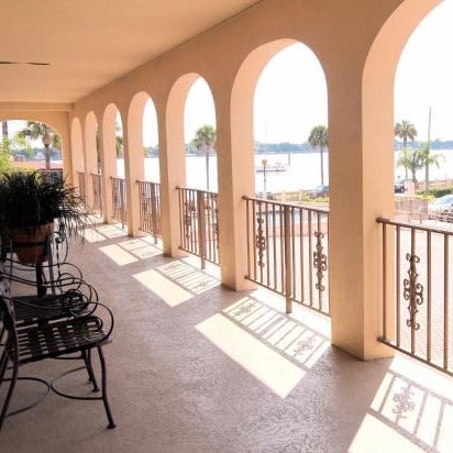Bayfront Inn Thumbnail