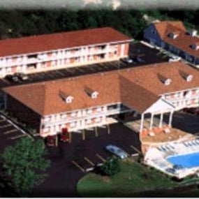 Twelve Oaks Inn Thumbnail
