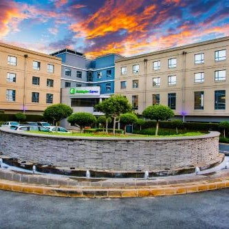 Holiday Inn Express Sandton-Woodmead By IHG Thumbnail