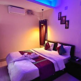 THE GREENSTAR INN PREMIUM