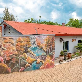 B Maurice Guest House