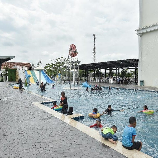 Savanna Hill Resort Thumbnail