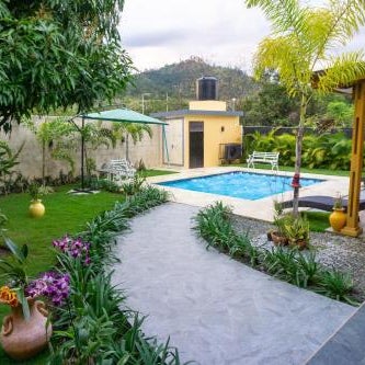 Villa Rosalía con Piscina Climatizada