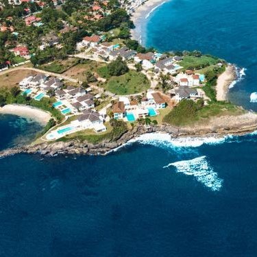 Peninsula Esmeralda Luxury Hotel & Villas Thumbnail