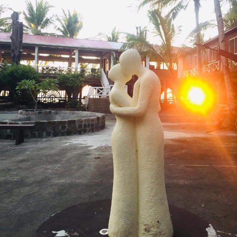 Sunbloom Beachfront Hotel and Restaurant Thumbnail