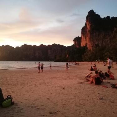 Mom Boutique Railay Thumbnail