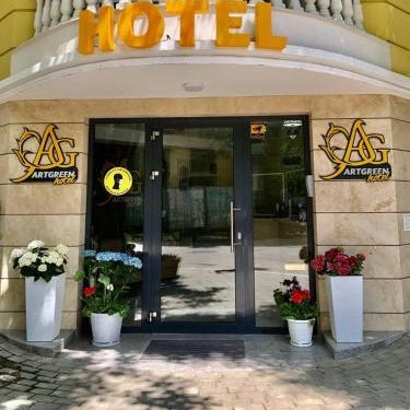Art Green Boutique Hotel