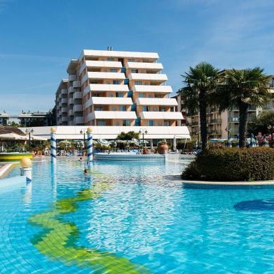 Aparthotel Holiday