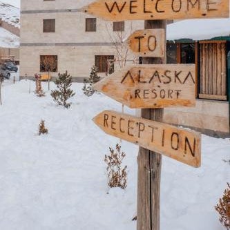 Alaska Resort Thumbnail