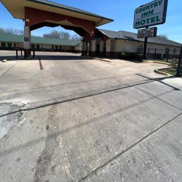 COUNTRY INN MOTEL Thumbnail