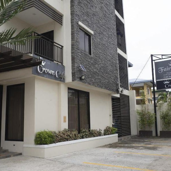 FAIR CROWN SUITES