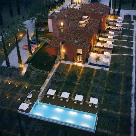 Borgo 69 Villas & Suites