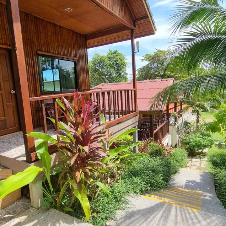 PawPaw Resort Thumbnail