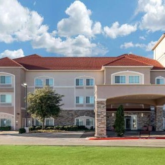 Comfort Inn & Suites Cedar Hill Duncanville Thumbnail