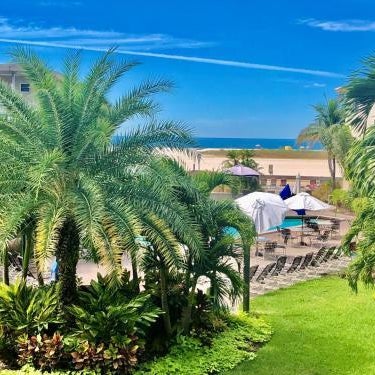 Thunderbird Beach Resort Thumbnail