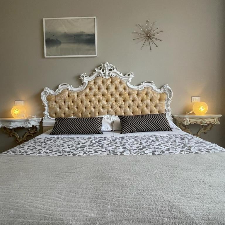 Regina Elena Rooms Thumbnail
