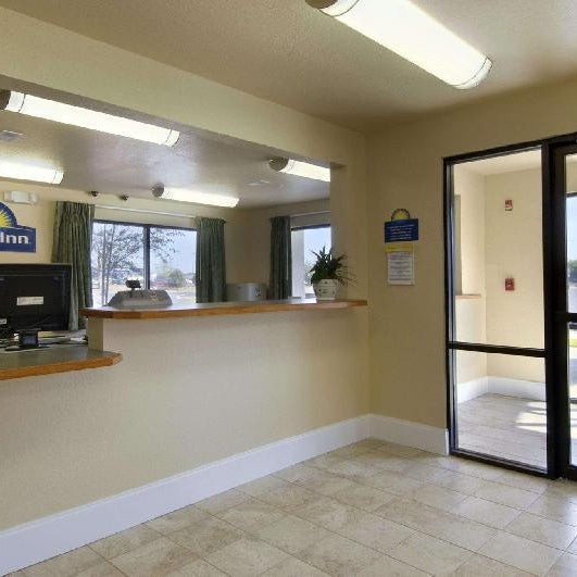 Days Inn by Wyndham Centre Thumbnail