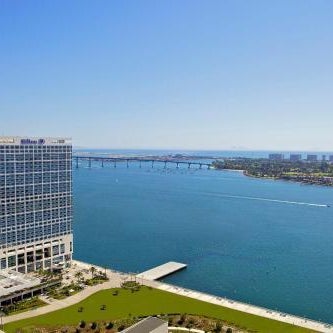 Hilton San Diego Bayfront Thumbnail