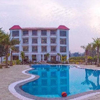 The Darien Resort