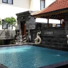 Suardana Inn's