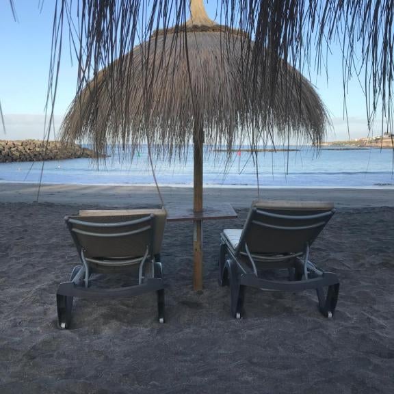Beautiful 2 bedroom apartment Vista del Mar