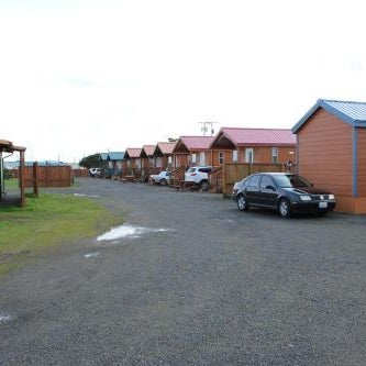 Westport Inn Cabins Thumbnail