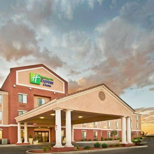 Holiday Inn Express & Suites Willcox By IHG Thumbnail