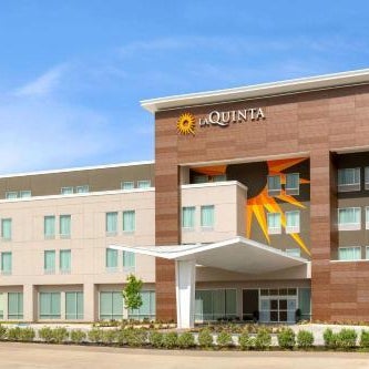 La Quinta by Wyndham Richmond Thumbnail