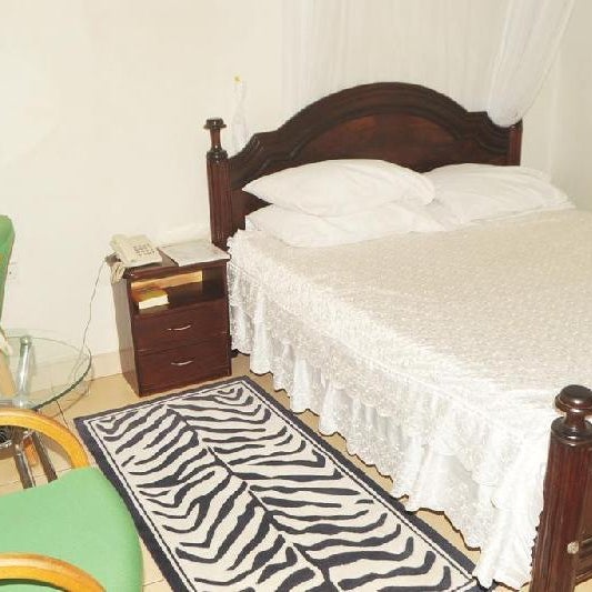 Scroll Inn Hotel
