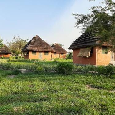 Tangi Safari Lodge