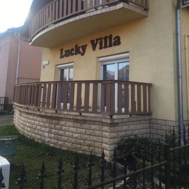 Lucky Villa