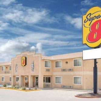 Super 8 by Wyndham Bloomfield Thumbnail