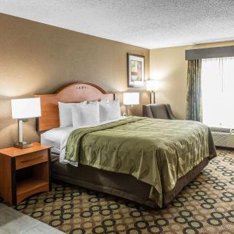 Quality Inn & Suites Columbus West Thumbnail