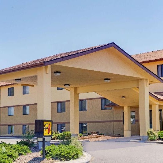Super 8 by Wyndham Klamath Falls Thumbnail